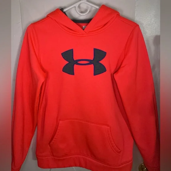 Under Armour Electric Crimson Color Sweater W/ A Hoodie - Picture 1 of 4